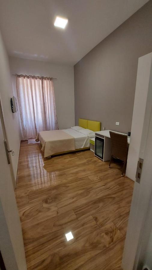 B&B Al Volo Foggia Buitenkant foto
