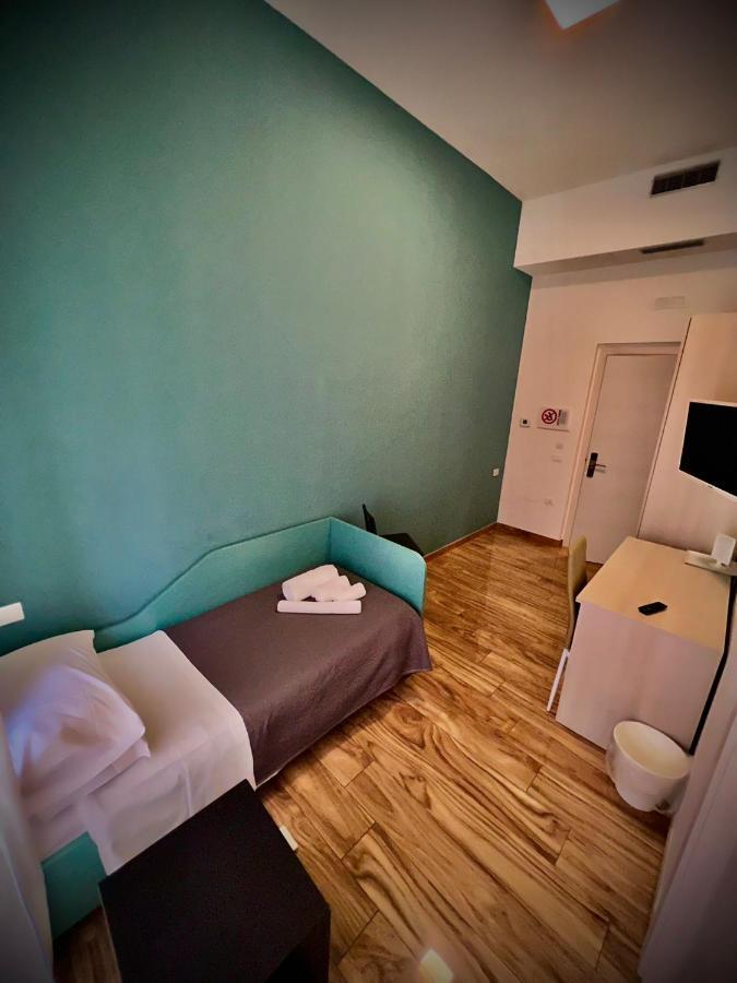 B&B Al Volo Foggia Buitenkant foto