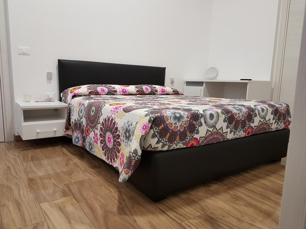 B&B Al Volo Foggia Buitenkant foto