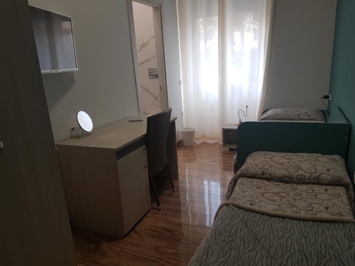 B&B Al Volo Foggia Buitenkant foto